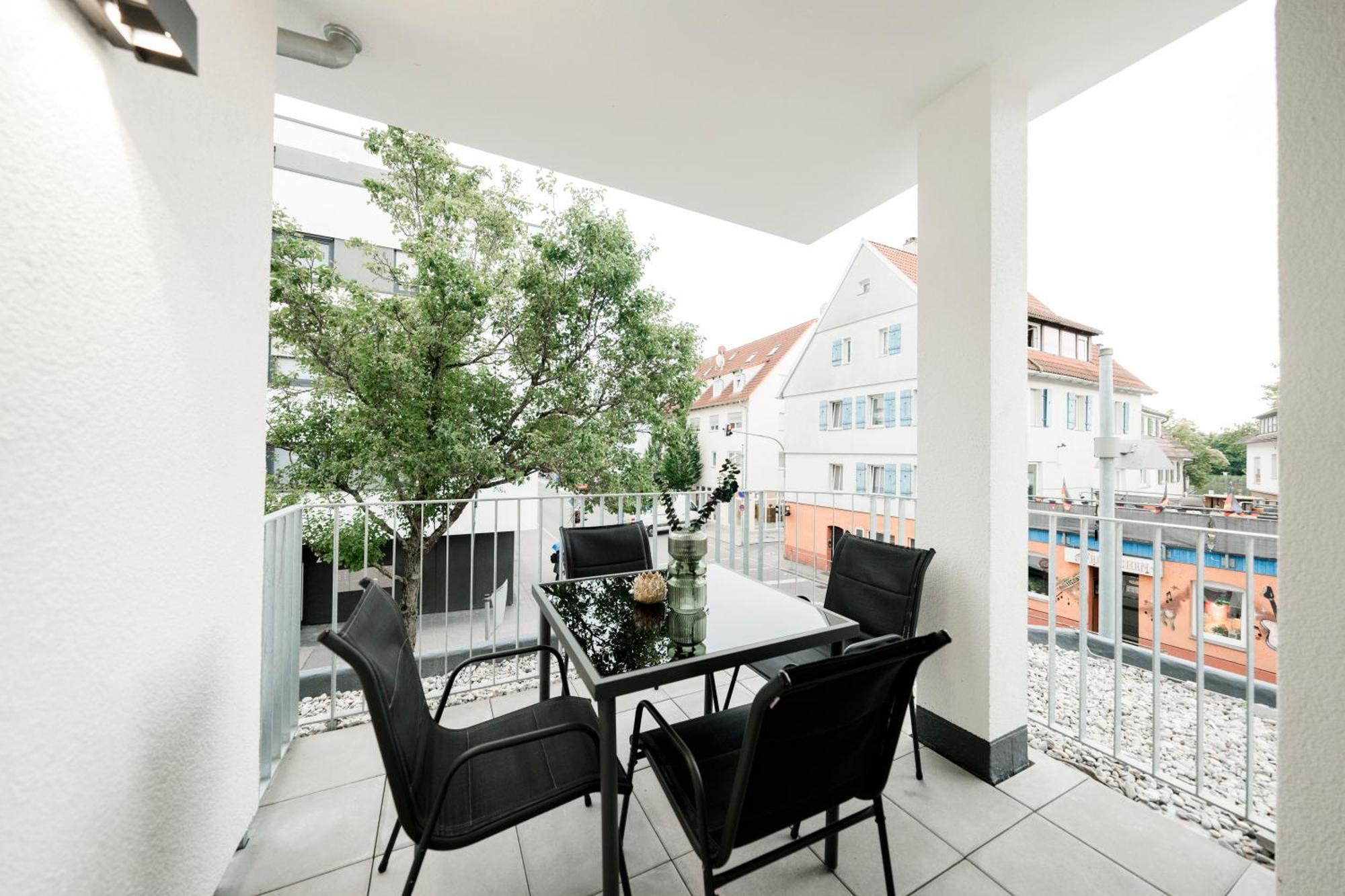 Kocasa-Apartments 01, City-Center Boeblingen, Stellplatz, Balkon, Waipu-Tv Böblingen Exterior foto